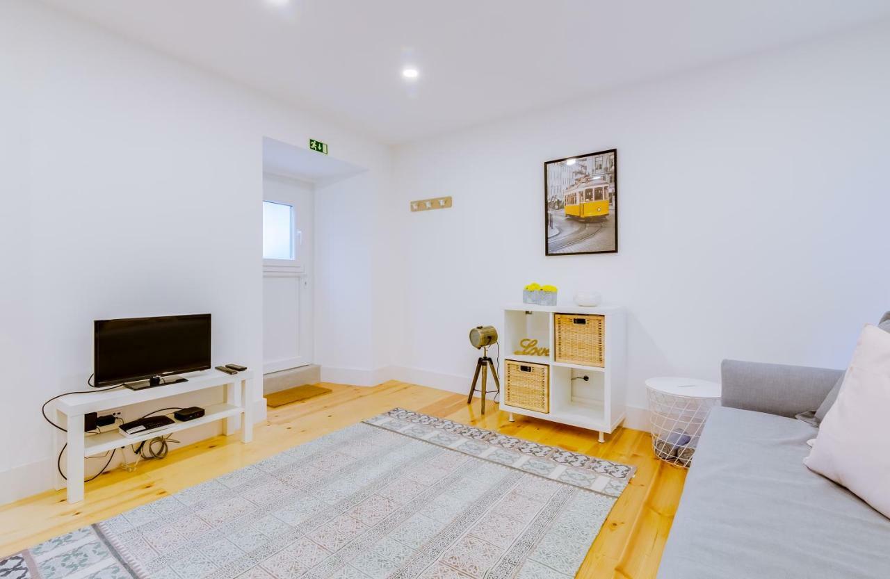 Casa Dos Doutores, A Cozy Apartment In Лиссабон Экстерьер фото