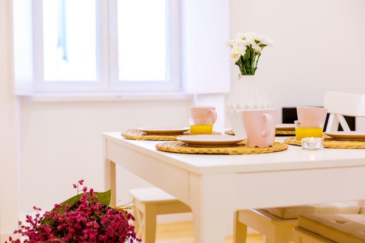 Casa Dos Doutores, A Cozy Apartment In Лиссабон Экстерьер фото