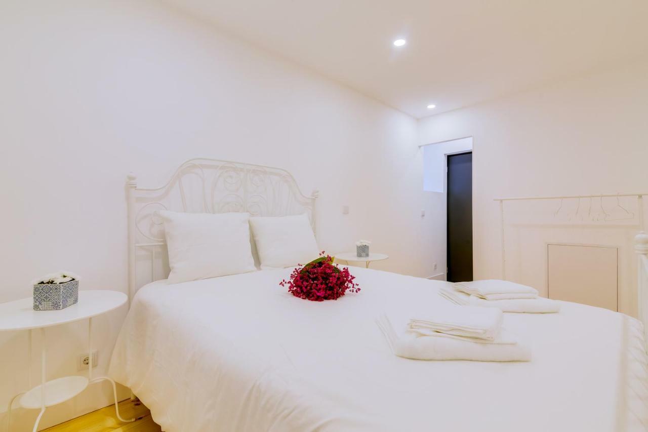 Casa Dos Doutores, A Cozy Apartment In Лиссабон Экстерьер фото