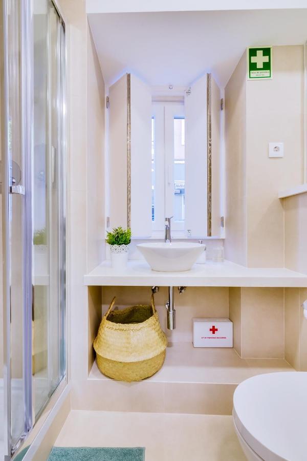 Casa Dos Doutores, A Cozy Apartment In Лиссабон Экстерьер фото